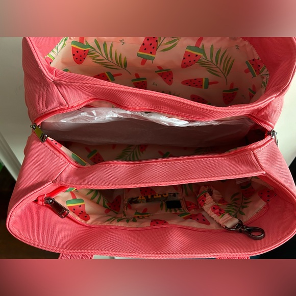 LUG MATTE LUXE TEMPO TOTE WATERMELON ICEPOP NWT - Picture 4 of 6